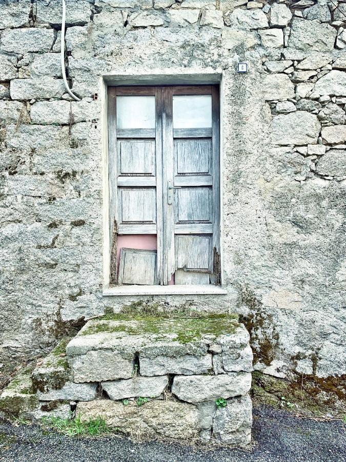 La Vecchia Posta B&B Calangianus Exteriér fotografie